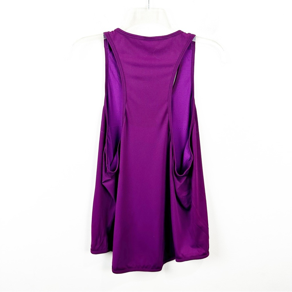 GYMSHARK LIGHTWEIGHT SEAMLESS VEST DEEP MAGENTA - Picture 4 of 10
